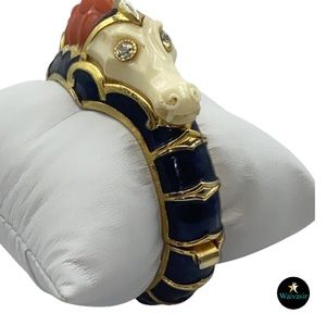 Hattie Carnegie Seahorse Hinged Bangle
Bracelet